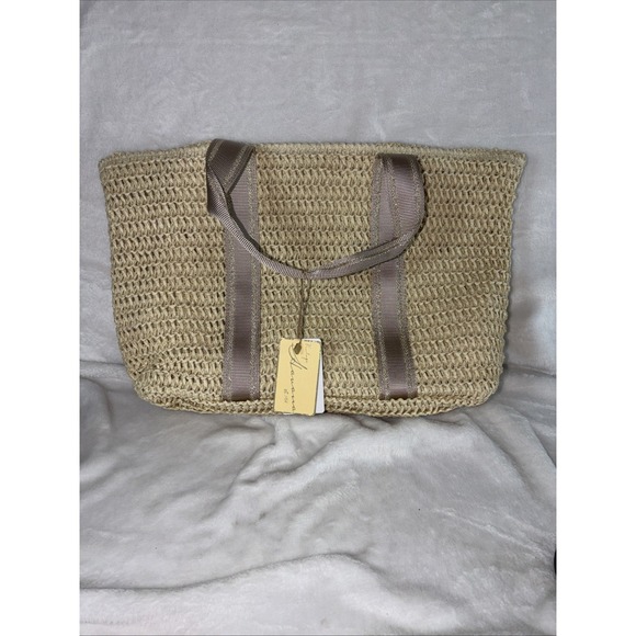 Vintage Havana Handbags - Vintage Havana Wow Rafia Crochet Tote Beige Lightweight‎ Beach Pool Vacation NWT